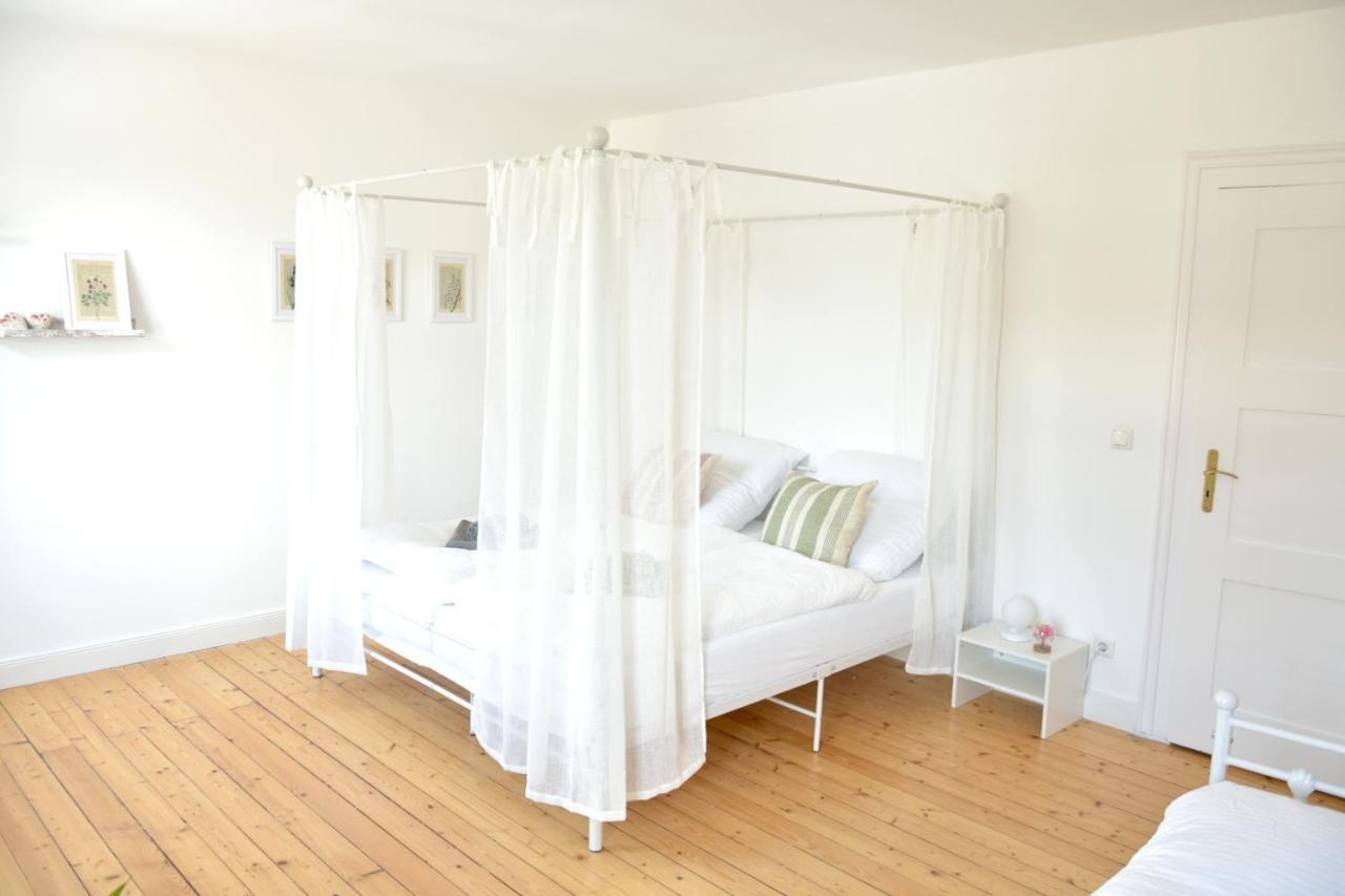 White Midsommar - Stilvolle Wohnung, 3 Schlafzimmer, Wohnzimmer, Kueche Landshut Zewnętrze zdjęcie