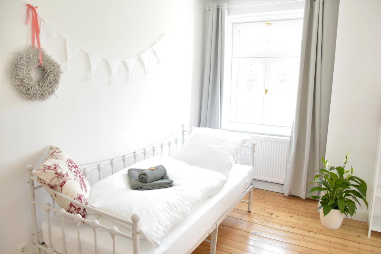 White Midsommar - Stilvolle Wohnung, 3 Schlafzimmer, Wohnzimmer, Kueche Landshut Zewnętrze zdjęcie