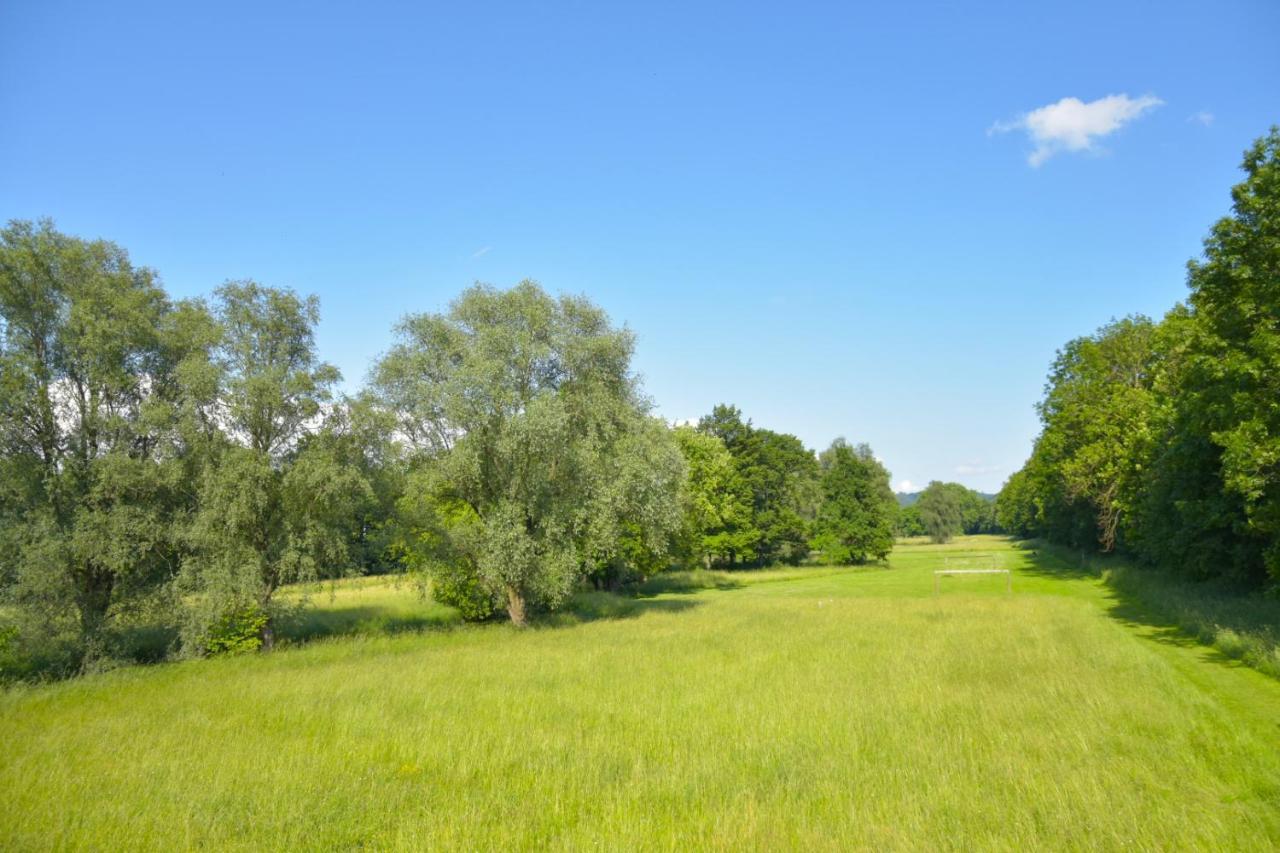 White Midsommar - Stilvolle Wohnung, 3 Schlafzimmer, Wohnzimmer, Kueche Landshut Zewnętrze zdjęcie