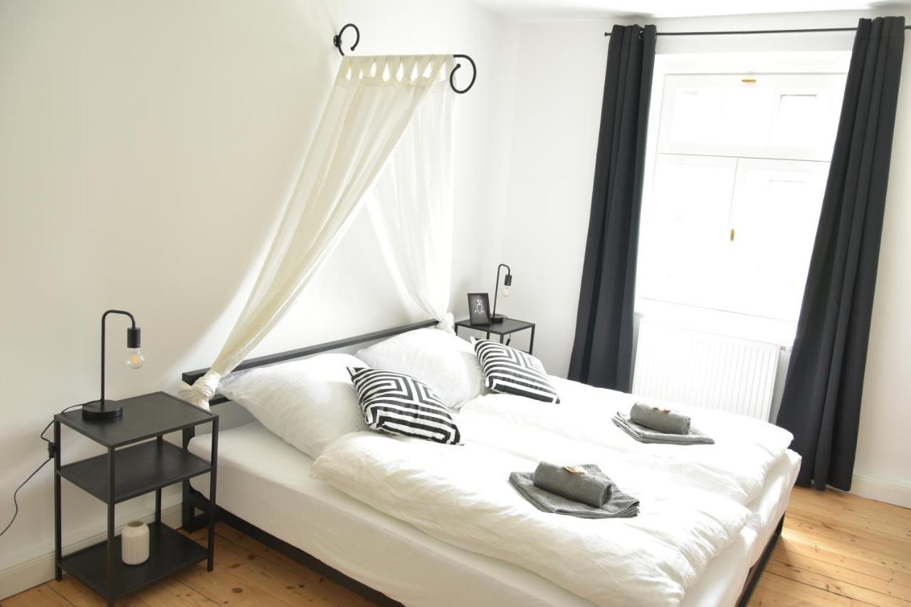 White Midsommar - Stilvolle Wohnung, 3 Schlafzimmer, Wohnzimmer, Kueche Landshut Zewnętrze zdjęcie