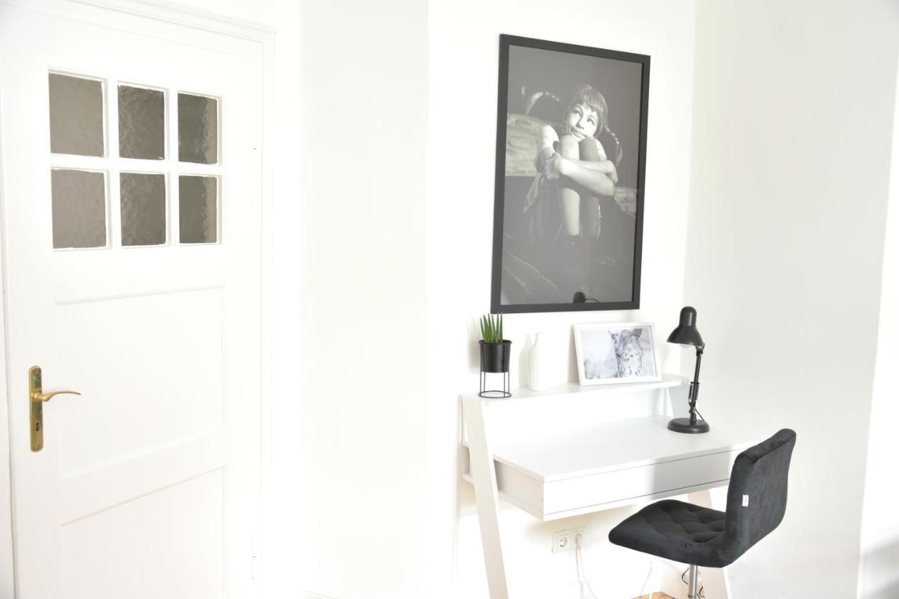 White Midsommar - Stilvolle Wohnung, 3 Schlafzimmer, Wohnzimmer, Kueche Landshut Zewnętrze zdjęcie